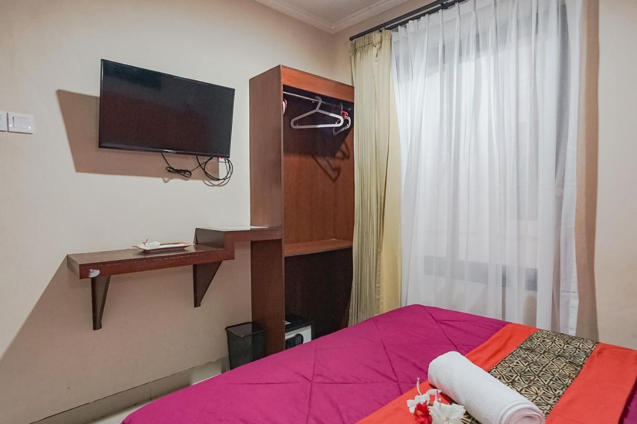 Taxa Uma Guest House クタ エクステリア 写真