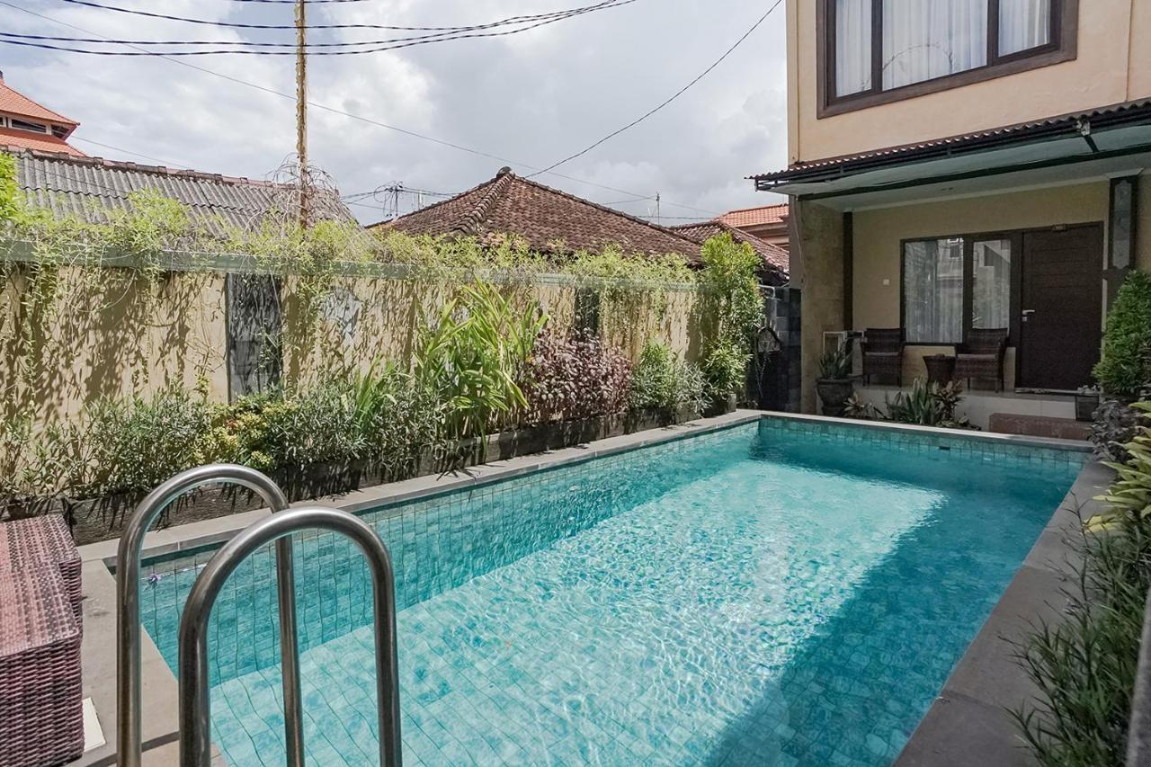 Taxa Uma Guest House クタ エクステリア 写真