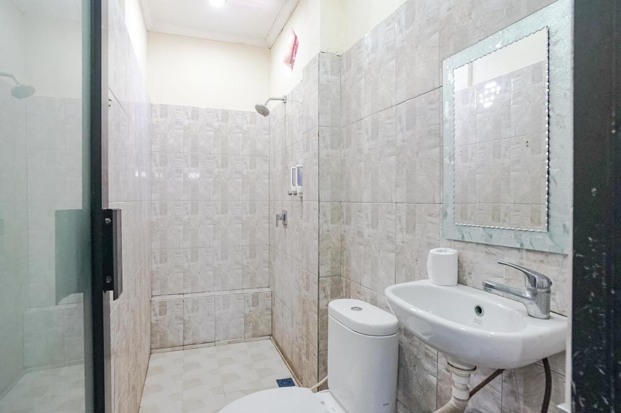 Taxa Uma Guest House クタ エクステリア 写真